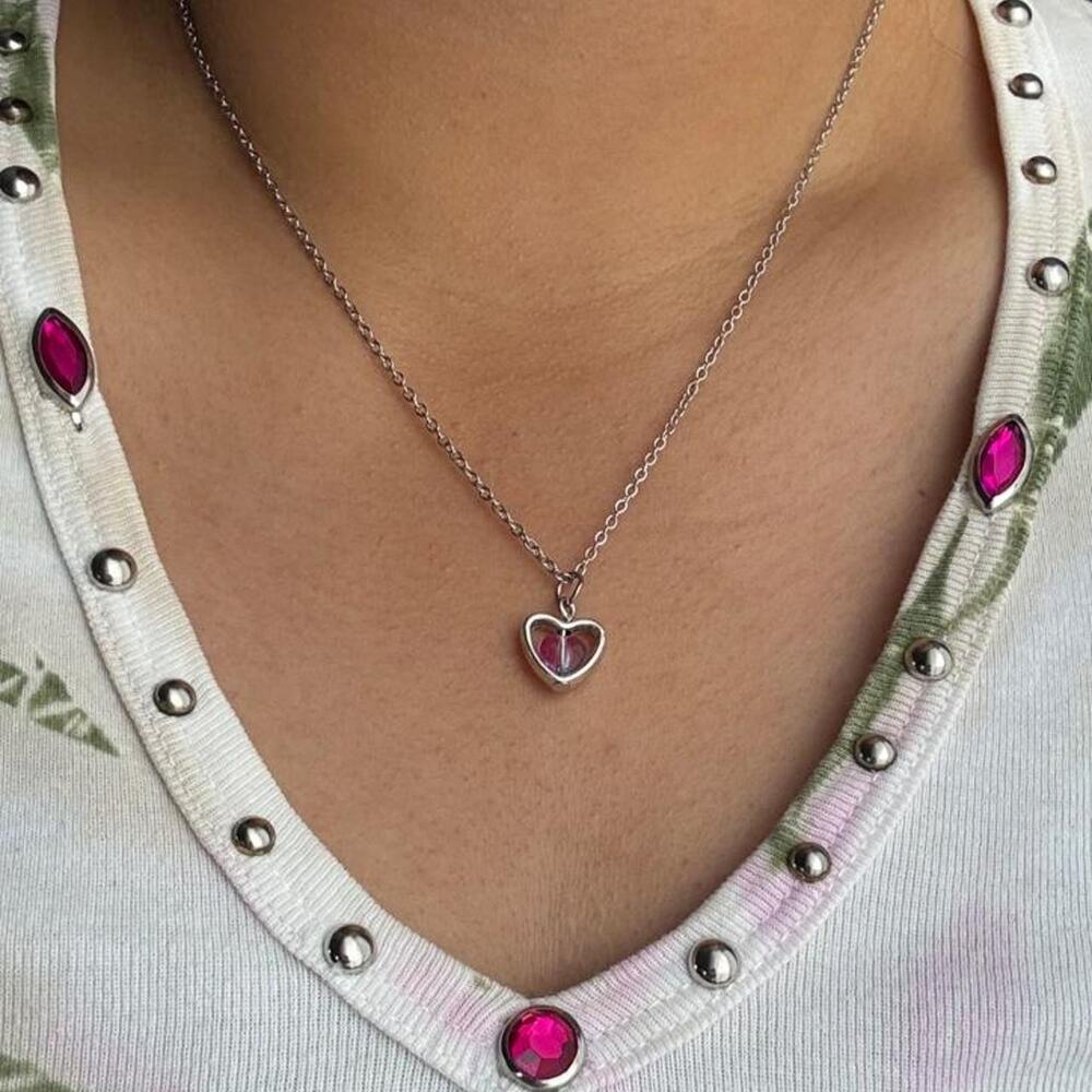 Silver heart necklace with pink